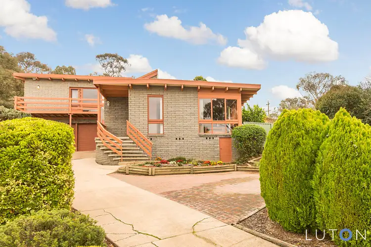 64 Magrath Crescent, Spence ACT 2615