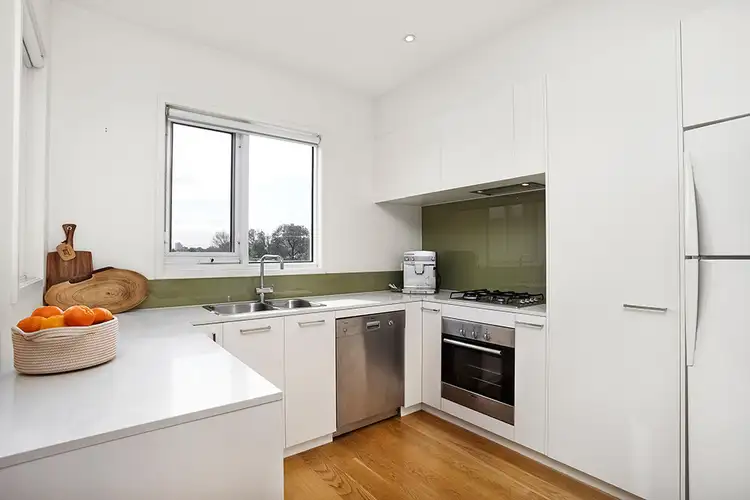 Sixth view of Homely apartment listing, 6/3 Liardet Street, Port Melbourne VIC 3207