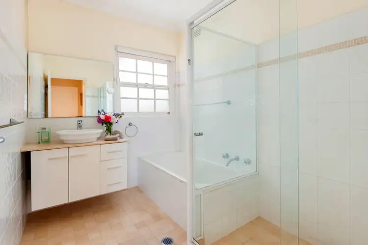 Third view of Homely unit listing, 19/2 Cherry Street, Warrawee NSW 2074