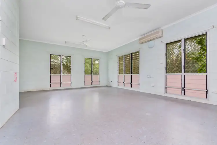36 Woodroffe Avenue, Woodroffe NT 830