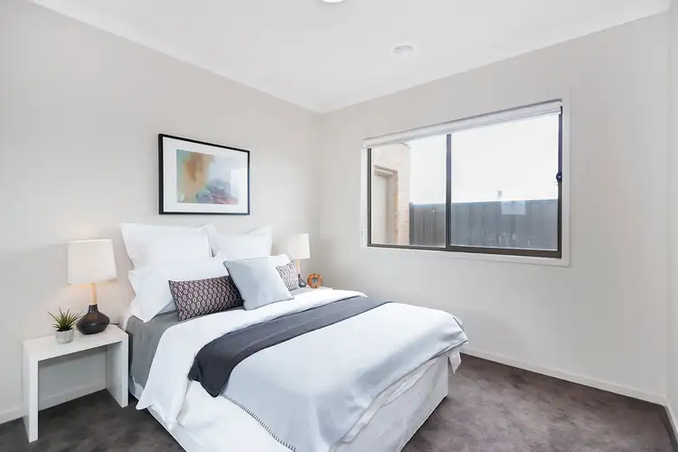 Fifth view of Homely house listing, 5 Murmungee Avenue, Mernda VIC 3754