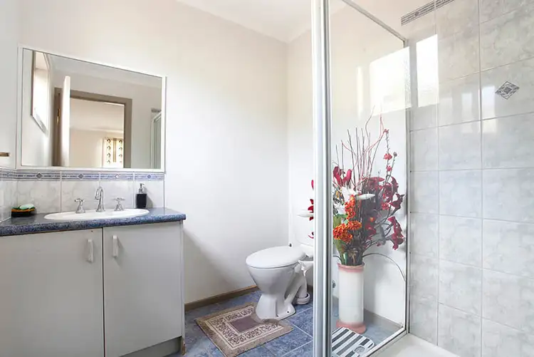 Third view of Homely house listing, 33 Raffindale Crescent, Cranbourne West VIC 3977