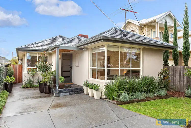 30 Salisbury Street, Newport VIC 3015