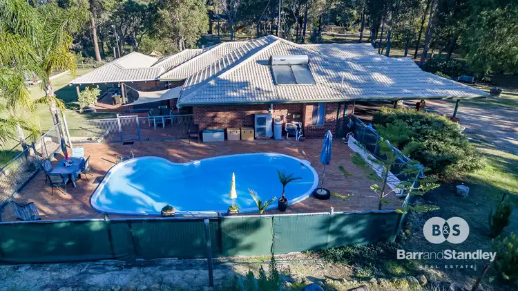 2 Lofthouse Drive, Leschenault WA 6233