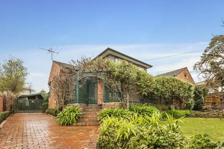 18 Cumberland Avenue, Balwyn North VIC 3104