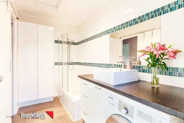 Fifth view of Homely unit listing, 2/11 McDonald Crescent, Boronia VIC 3155