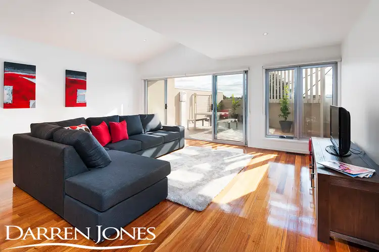 Main view of Homely townhouse listing, 2/254 Lower Plenty Road, Rosanna VIC 3084