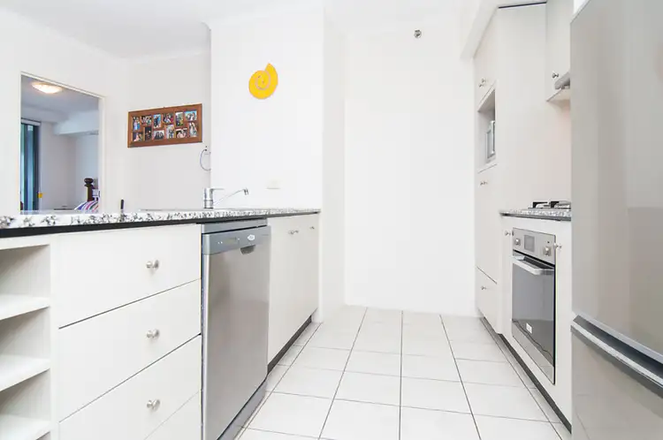 Fourth view of Homely unit listing, 15/82 Boundary Street, Brisbane QLD 4000