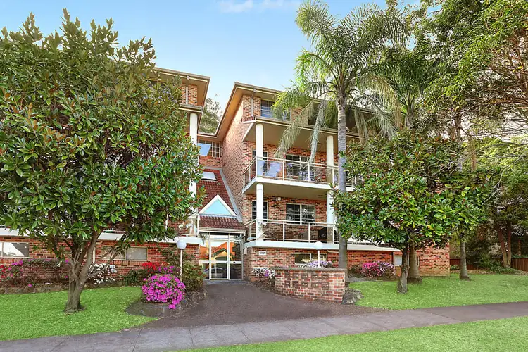 10/13 Nielsen Avenue, Carlton NSW 2218