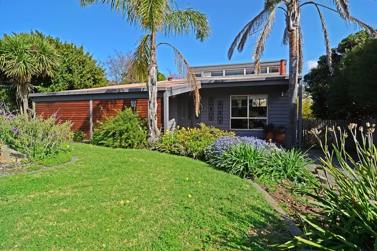 42 Field Street North, Ocean Grove VIC 3226