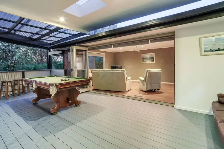 Sixth view of Homely house listing, 8 Auriol Court, Ferntree Gully VIC 3156