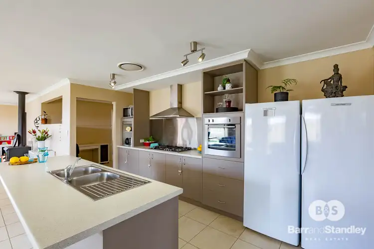Sixth view of Homely house listing, 42 Apsley Circle, Millbridge WA 6232