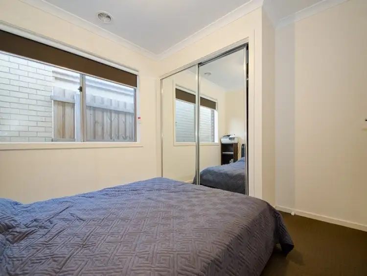Fifth view of Homely house listing, 8 Maculata Drive, Cranbourne West VIC 3977