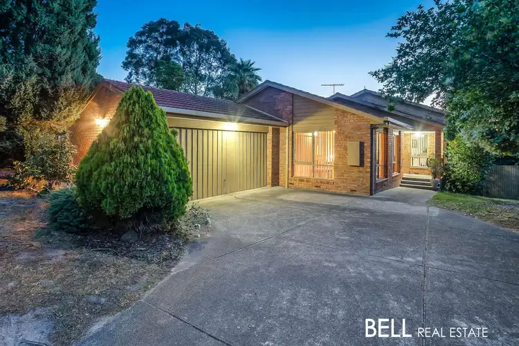 6 York Court, Warranwood VIC 3134