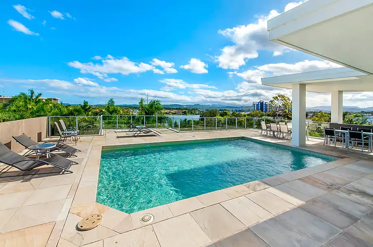132/1-7 Moores Crescent, Varsity Lakes QLD 4227