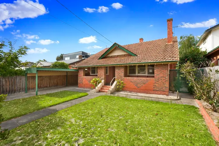 4 Clonard Avenue, Elsternwick VIC 3185