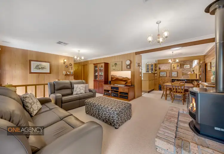 Sixth view of Homely house listing, 11 Sunland Crescent, Mount Riverview NSW 2774