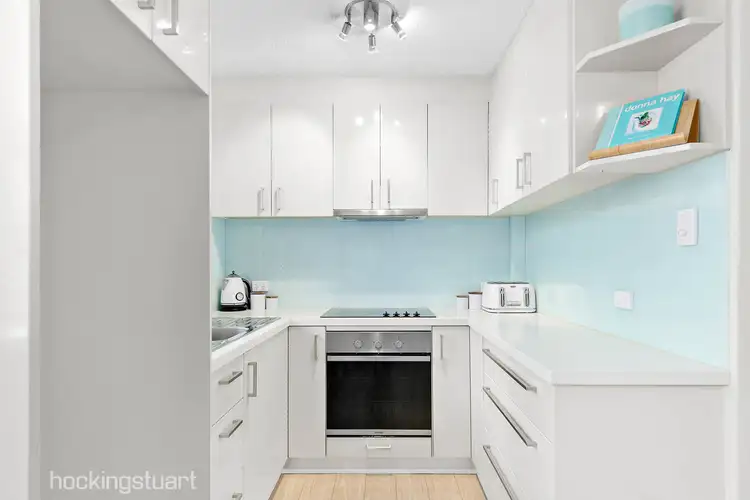 Main view of Homely apartment listing, 3/40 Ormond Road, Elwood VIC 3184