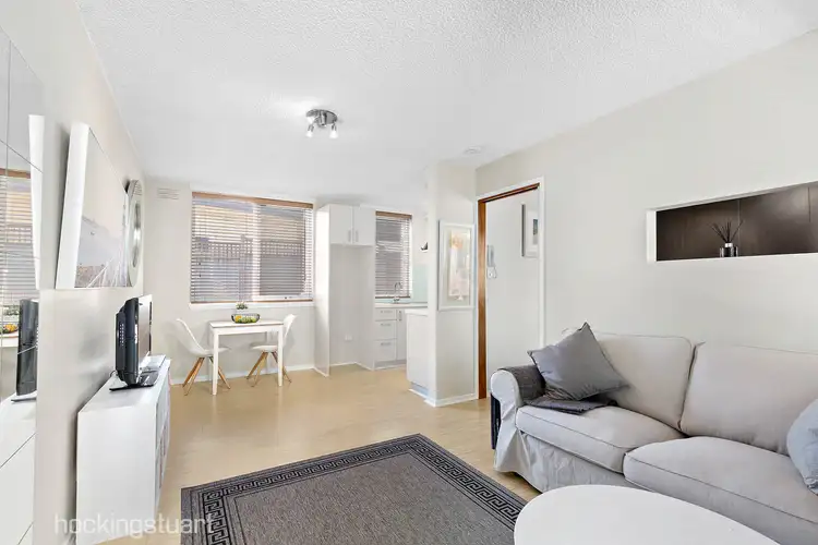 Third view of Homely apartment listing, 3/40 Ormond Road, Elwood VIC 3184