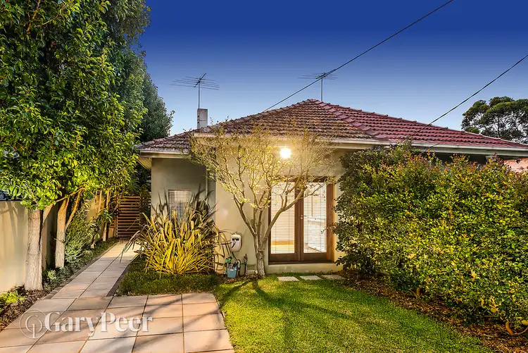 28 Ercildoune Street, Caulfield North VIC 3161