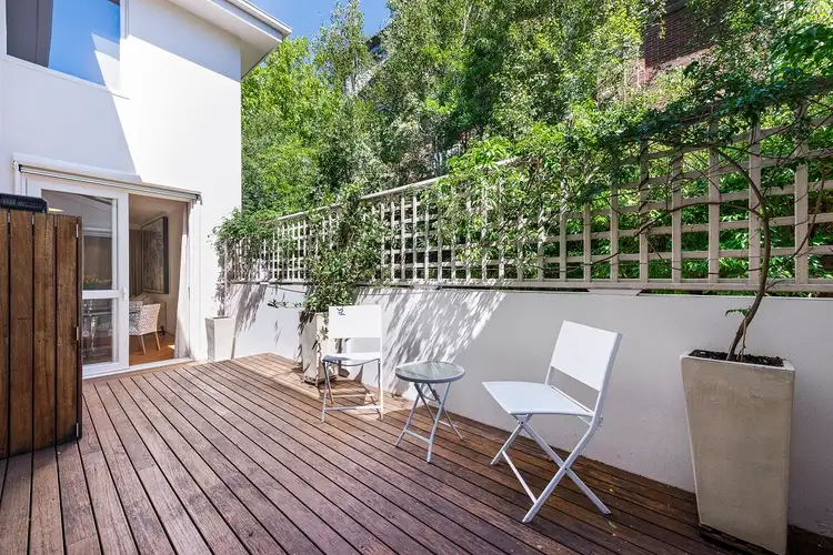 Sixth view of Homely apartment listing, 2/9 Woorigoleen Road, Toorak VIC 3142