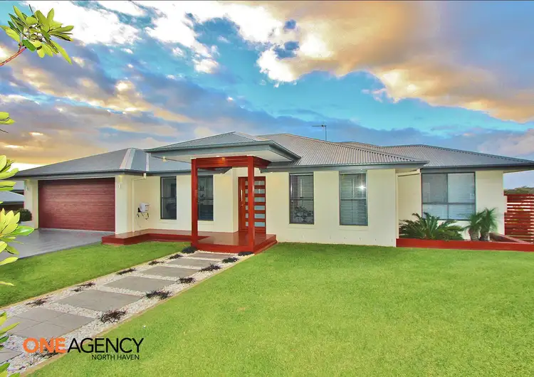 18 St Lucia Place, Bonny Hills NSW 2445