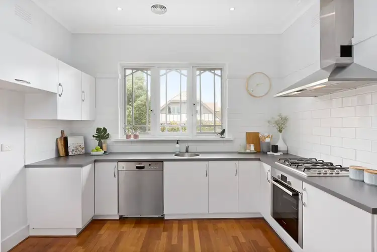 Fifth view of Homely apartment listing, 4/110 Brighton Road, Ripponlea VIC 3185