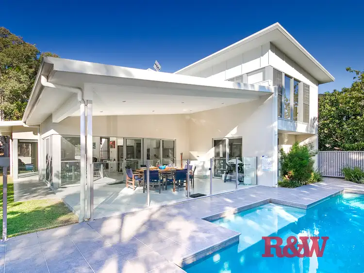 15 Banksia Avenue, Noosa Heads QLD 4567