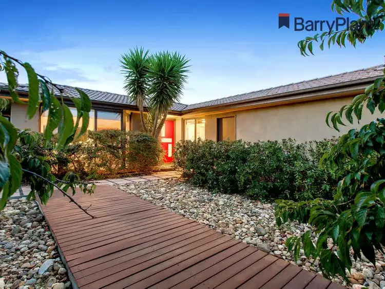 10 Bowman Drive