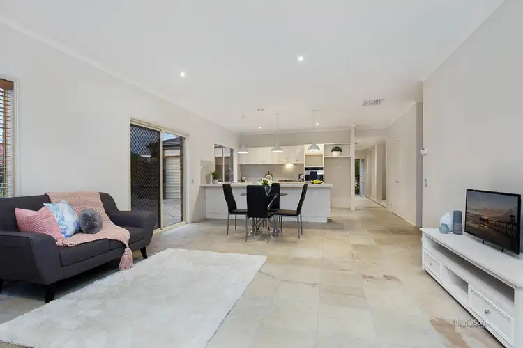 Sixth view of Homely house listing, 10 Highview Court, Lysterfield VIC 3156