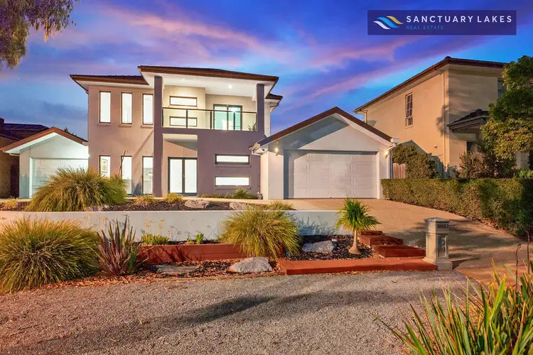 41 Tournament Drive, Sanctuary Lakes VIC 3030