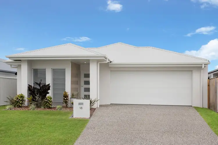 18 Maclamond Drive, Pelican Waters QLD 4551