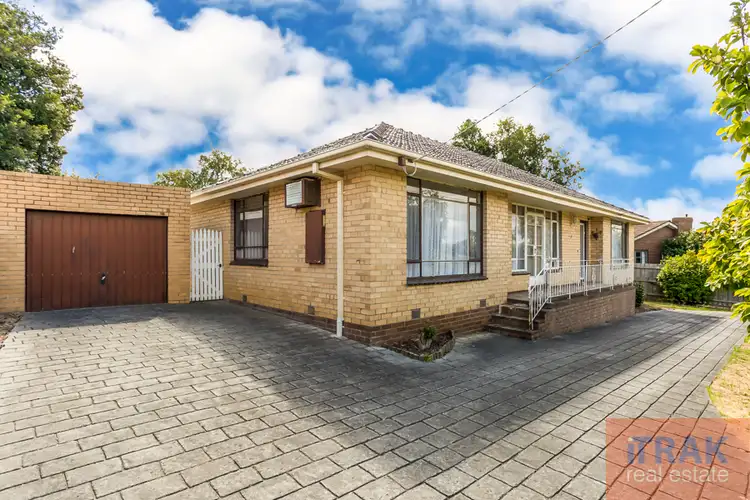 8 Bona Vista Road, Bayswater VIC 3153
