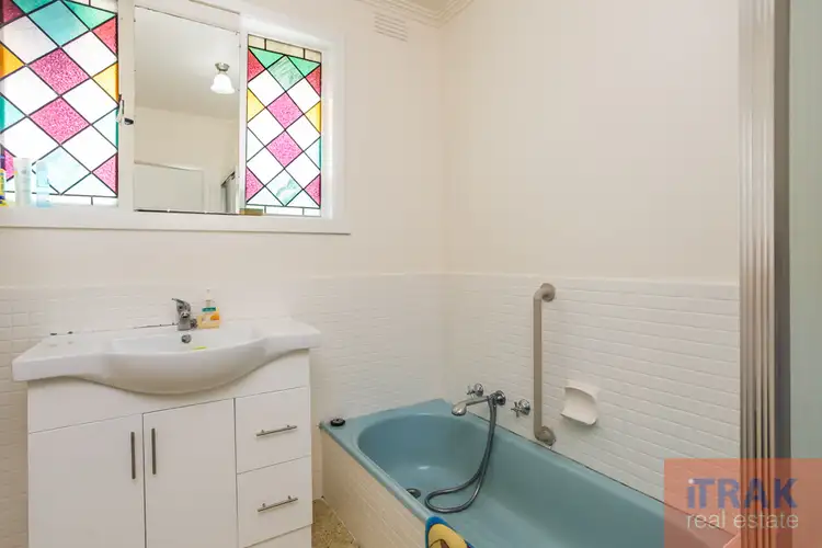 Fifth view of Homely house listing, 8 Bona Vista Road, Bayswater VIC 3153