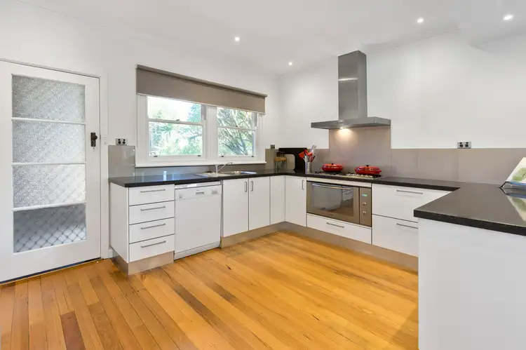 Second view of Homely house listing, 18 Gweno Avenue, Frankston VIC 3199