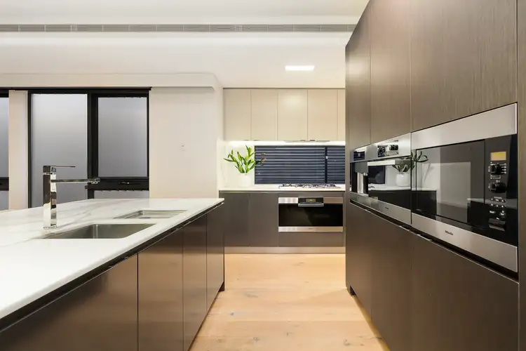 Sixth view of Homely apartment listing, 3/117 Alexandra Avenue, South Yarra VIC 3141