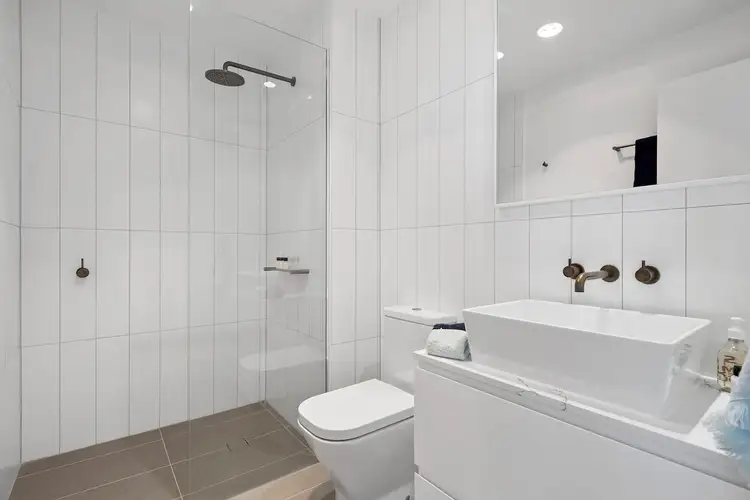 Fifth view of Homely apartment listing, 406/10 Railway Walk North, Hampton VIC 3188