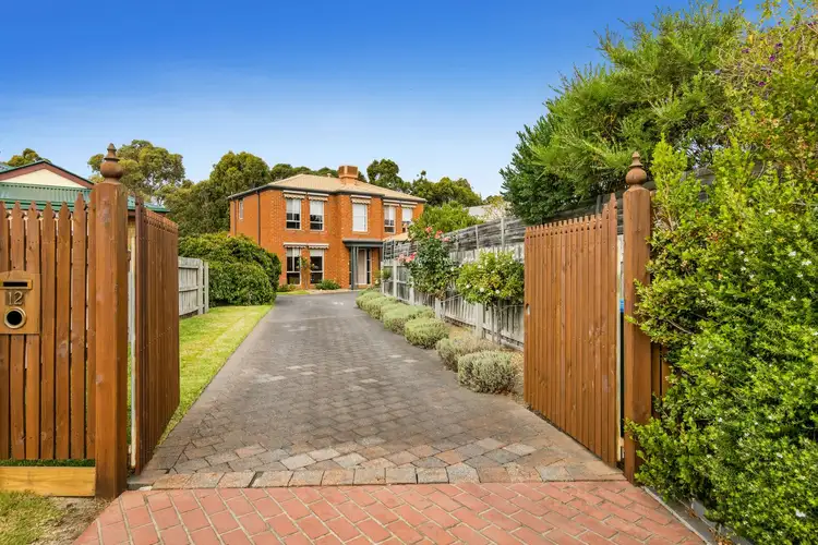 12 Parry Court, Mornington VIC 3931