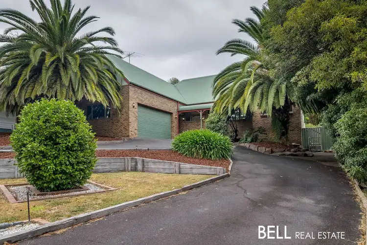 17 Rangeview Road, Mount Evelyn VIC 3796