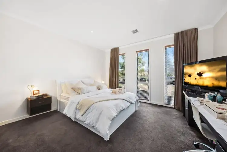 Sixth view of Homely house listing, 25 Signature Boulevard, Sanctuary Lakes VIC 3030