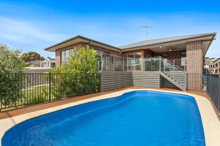 4 Warrin Street, Torquay VIC 3228