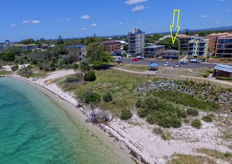 42 Esplanade, Golden Beach QLD 4551