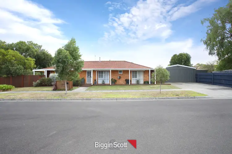 Second view of Homely house listing, 8 Joy Court, Narre Warren VIC 3805