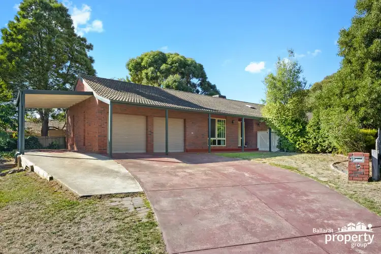 4 Hakea Court, Mount Helen VIC 3350
