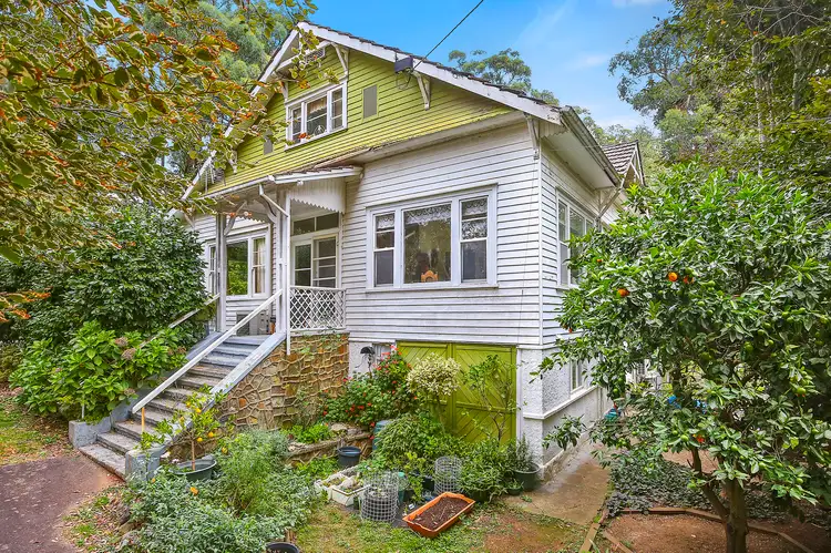 42 Wellington Road, Warburton VIC 3799