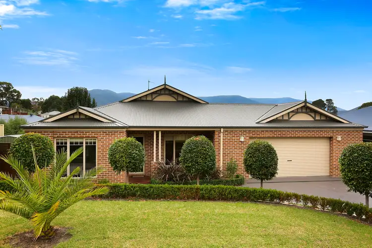 6 Hillgrove Place, Yarra Junction VIC 3797