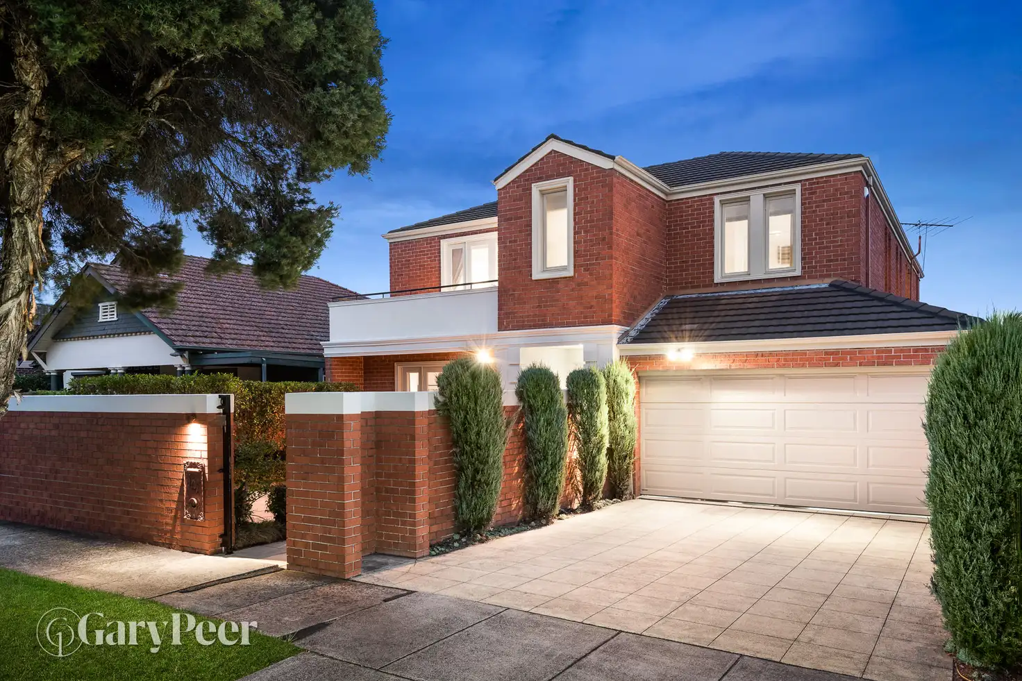 Main view of Homely townhouse listing, 1/11 Sylverly Grove, Caulfield VIC 3162