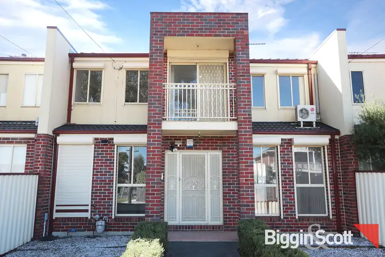 48 Furlong Road, Sunshine North VIC 3020