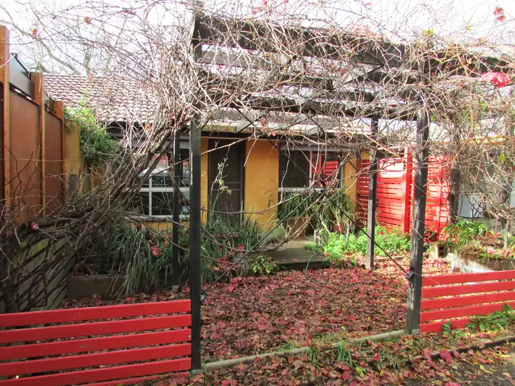 Main view of Homely unit listing, 6 Rosella Lane, Daylesford VIC 3460