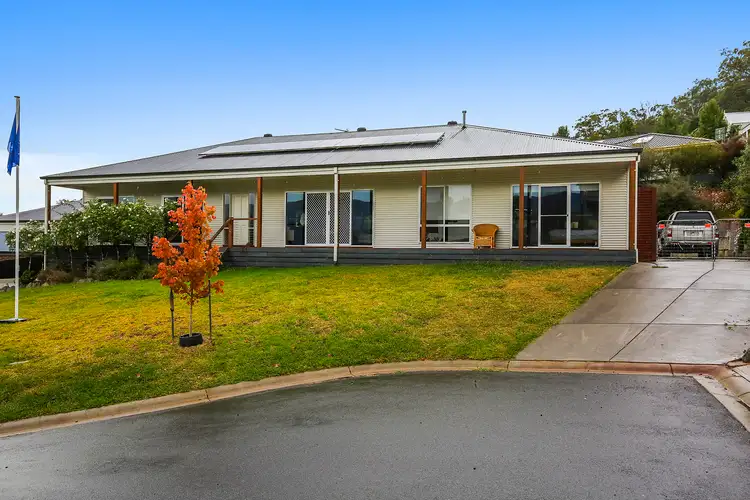 13 Rangeview Crescent, Yarra Junction VIC 3797